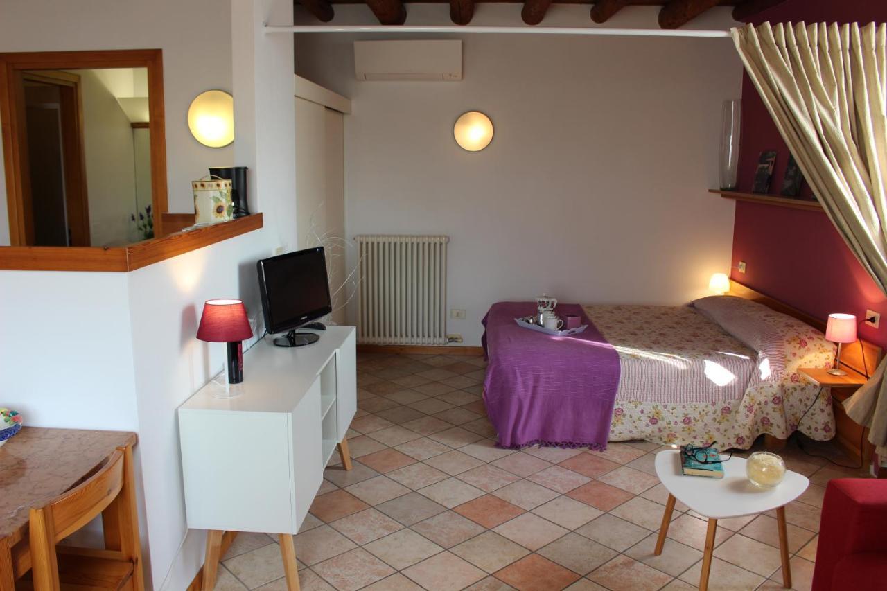 Agriturismo Le Ginestre Lazise Exterior photo