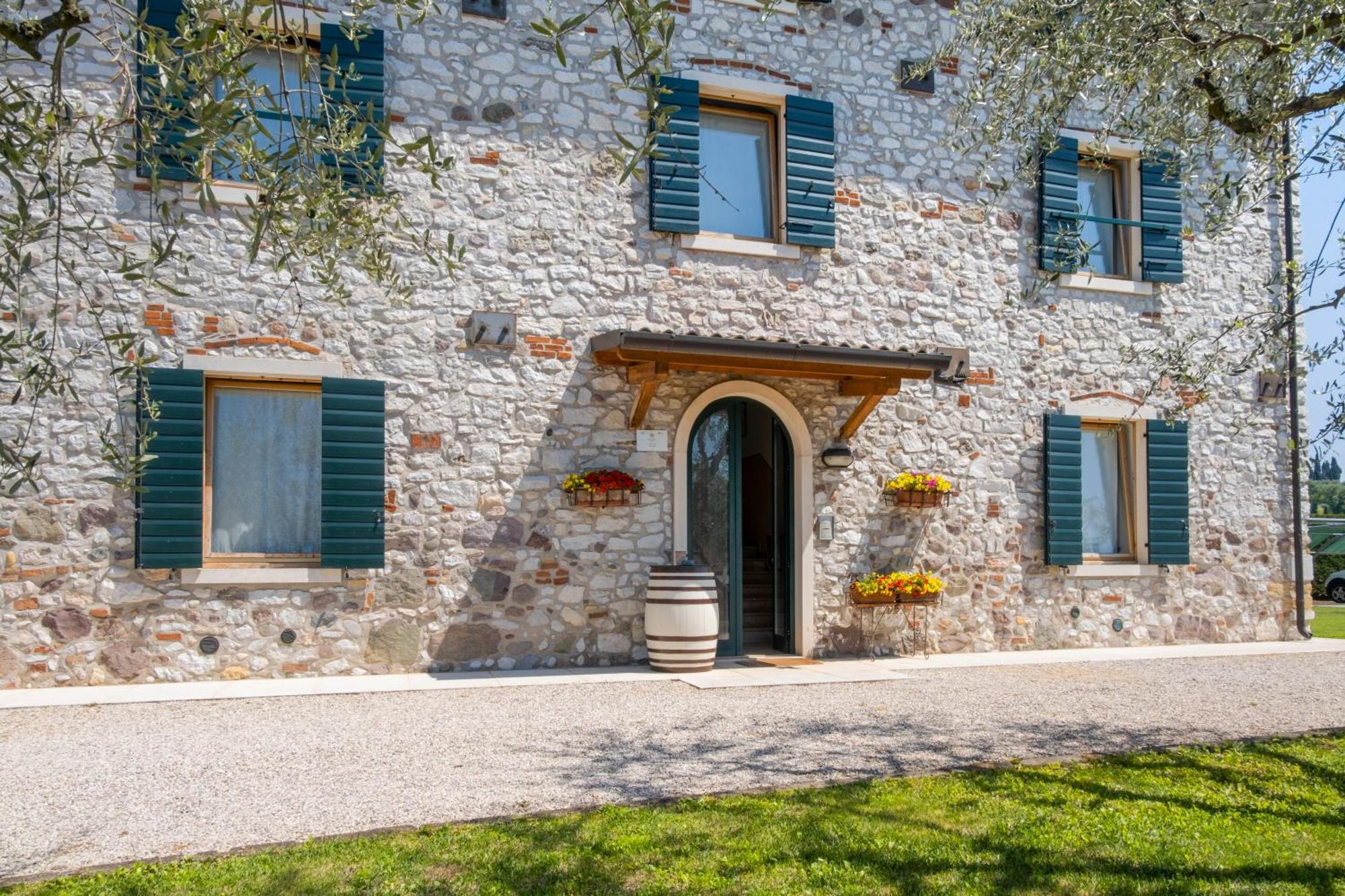 Agriturismo Le Ginestre Lazise Exterior photo