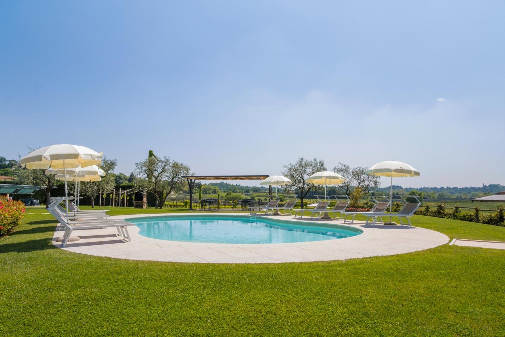 Agriturismo Le Ginestre Lazise Exterior photo